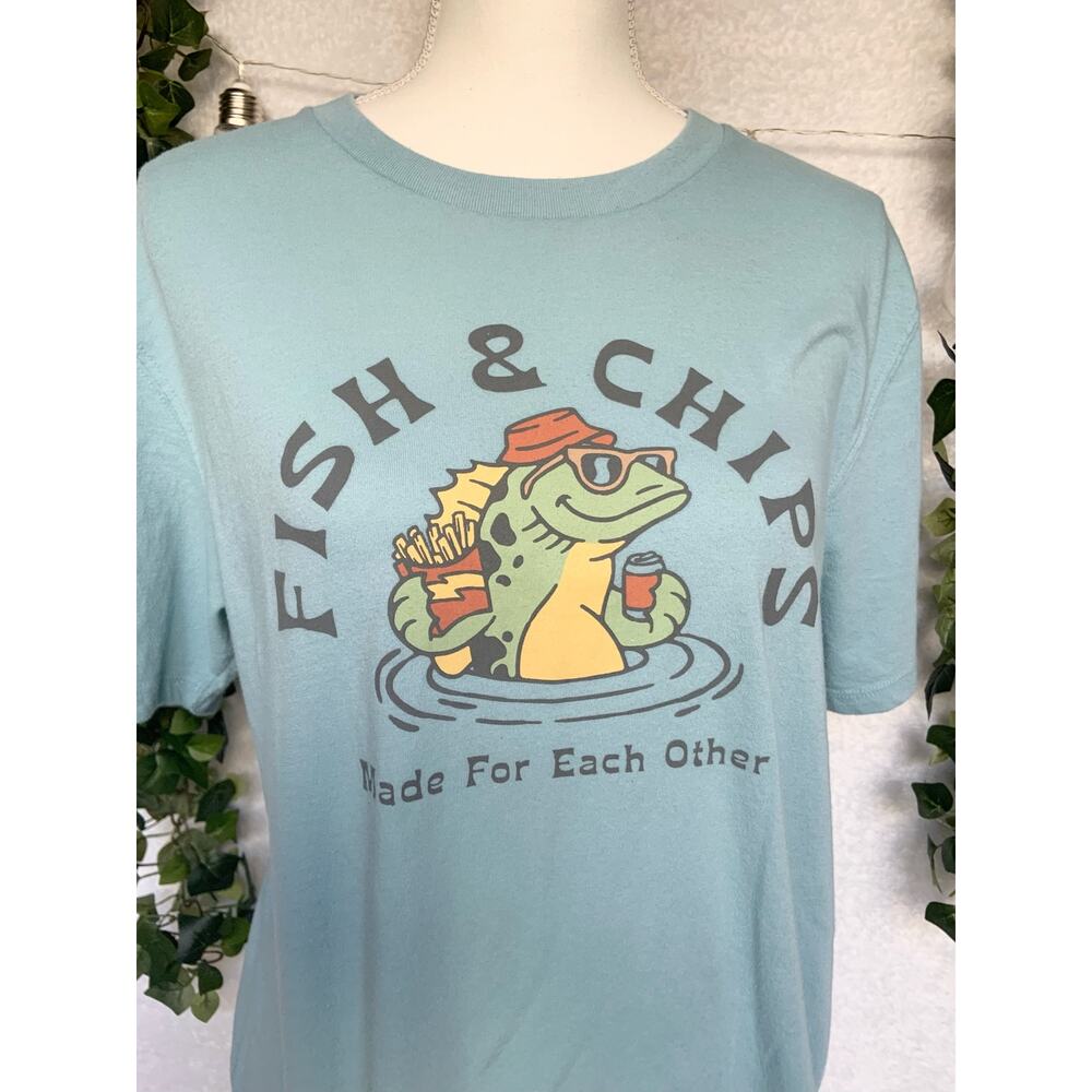 Old Navy Soft Washed Fish & Chips Short Sleeve Graphic T Shirt Men's Medium - Picture 3 of 9